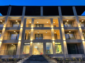 Dream Hotel